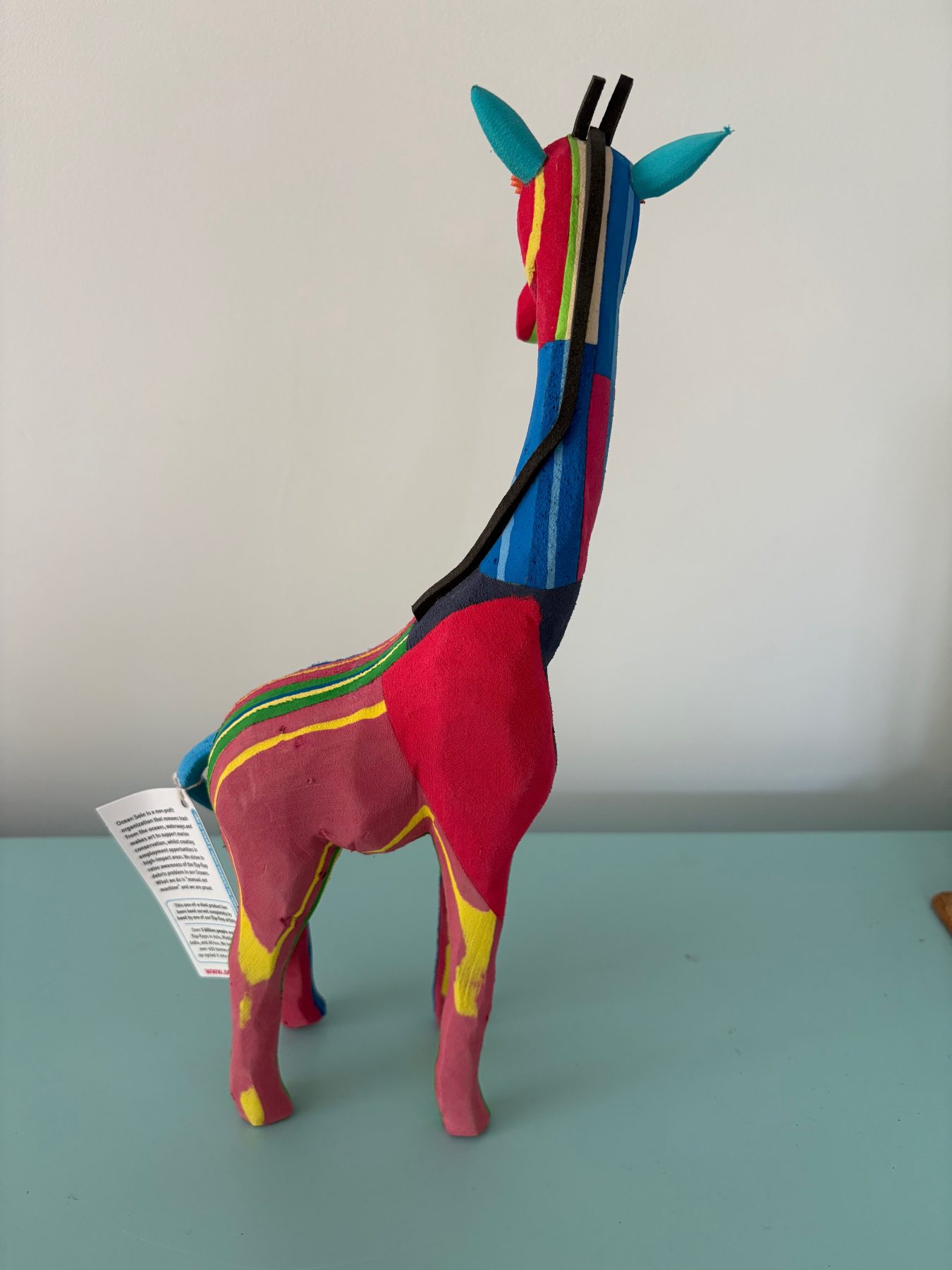 About Flip-Flop Art Giraffe -Recycled Flip-flops